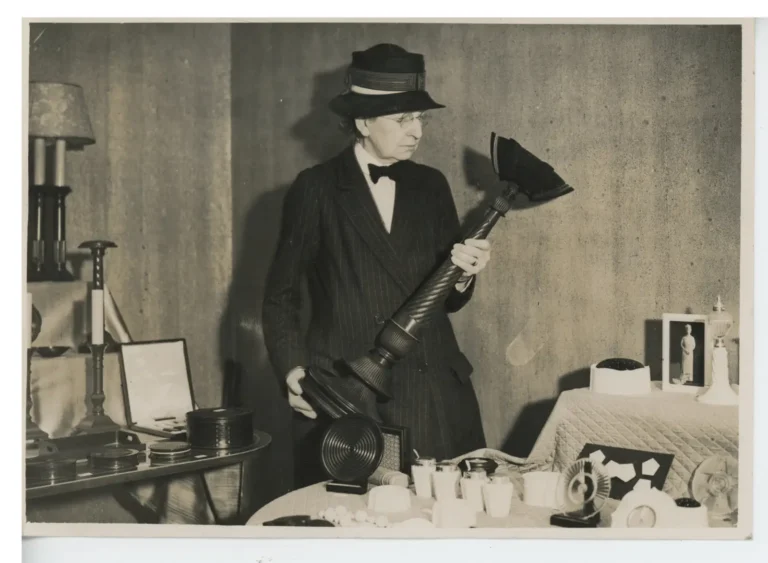 Lady Crawford was a prolific ornamental turner. In this 1930s exhibition photo she is showing a large lamp stand, probably made from Lignum Vitae